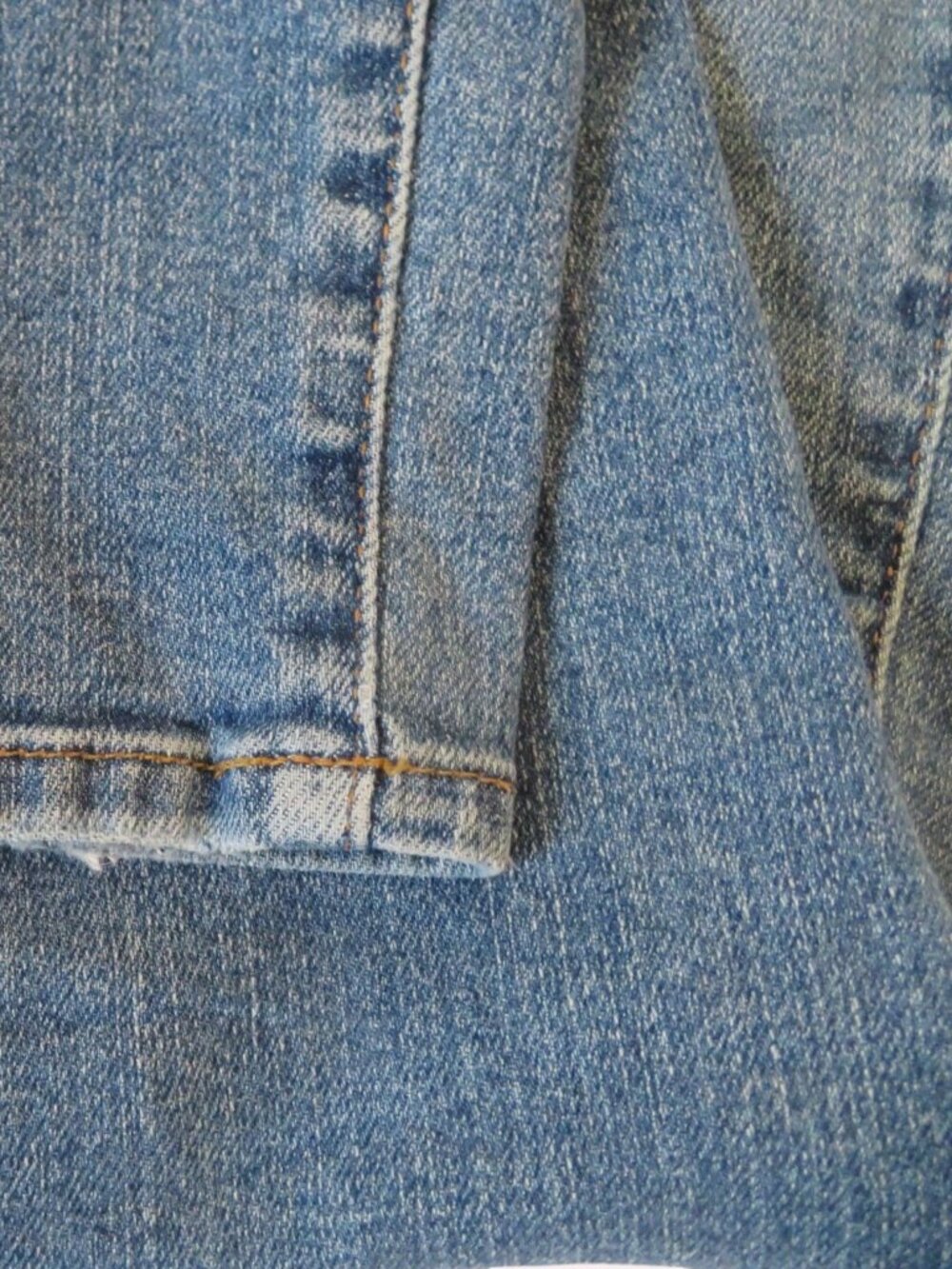 FRAME - Women's Jeans, Size 28, Medium Blue, Very Good Condition - Picture 12 of 16